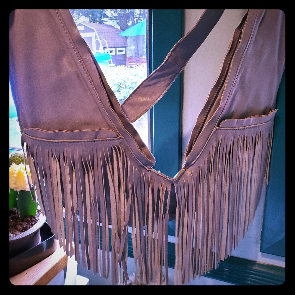 SASH Bag, gray leather full fringe